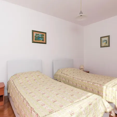 Apartment Ventula - Two Bedroom With Sea View