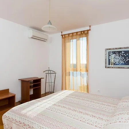 Apartment Ventula - Two Bedroom With Sea View