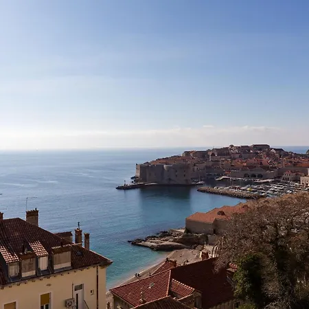 Ventula - Two Bedroom With Sea View Apartment *