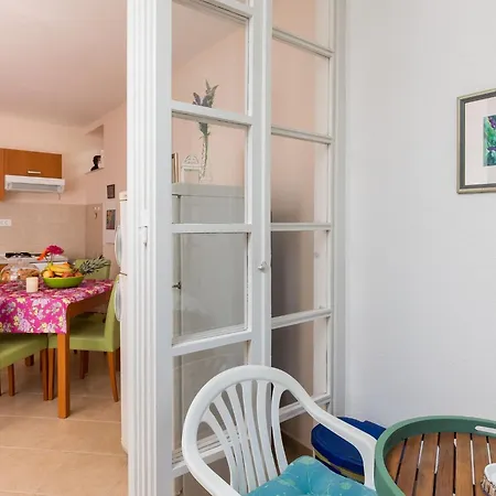 Ventula - Two Bedroom With Sea View Διαμέρισμα Ντουμπρόβνικ