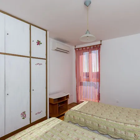 Apartment Ventula - Two Bedroom With Sea View